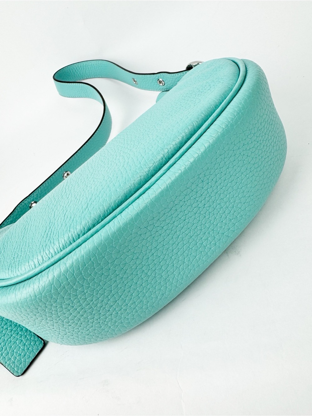 Coach Luna Crescent Faded Blue Pebbled Leather Shoulder Bag NWT CC439 - Picture 4 of 7